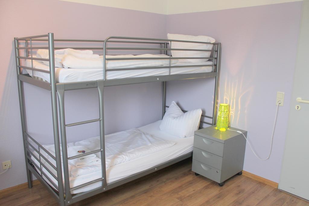 StayInn Hostel und Gästehaus Freiburg im Breisgau Zimmer foto